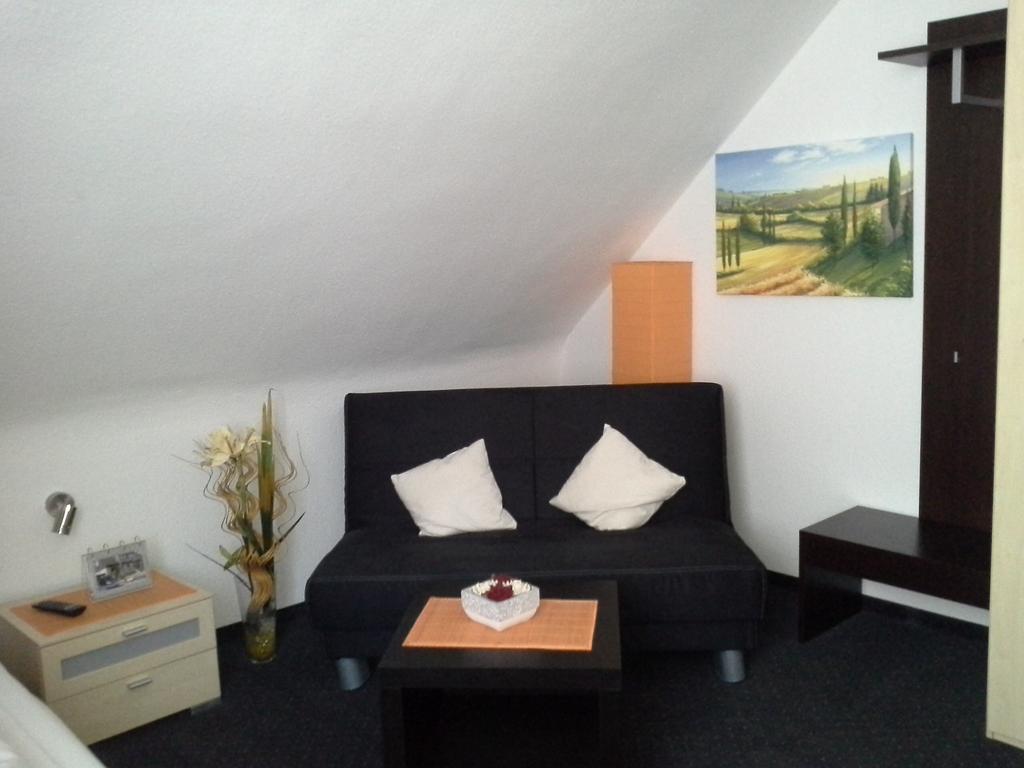 Hotel Haus Mariandl Düsseldorf Camera foto
